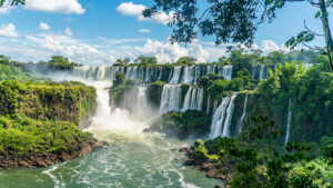 7. Iguazú Falls, Argentina Brazil