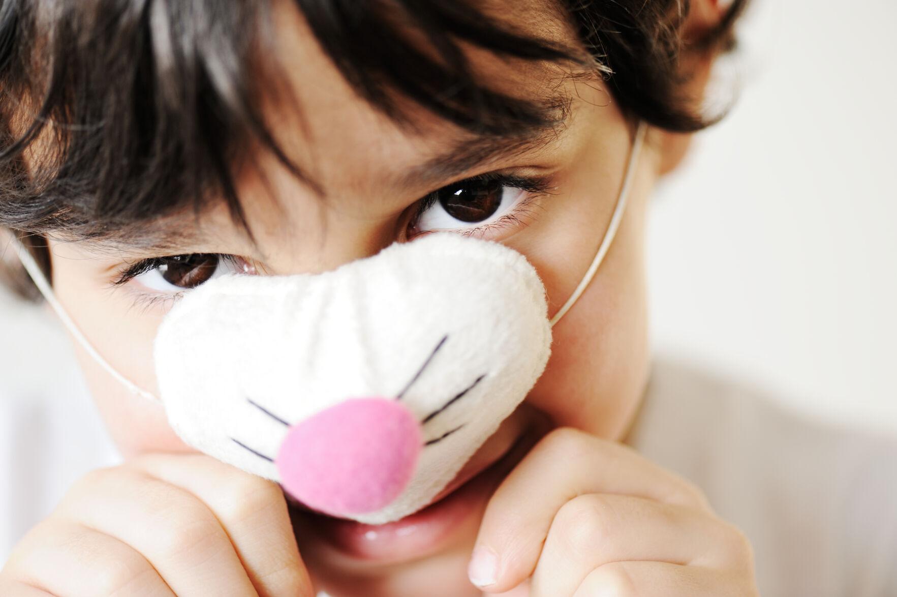 3 Steps To Follow When Your Child Throws A Tantrum