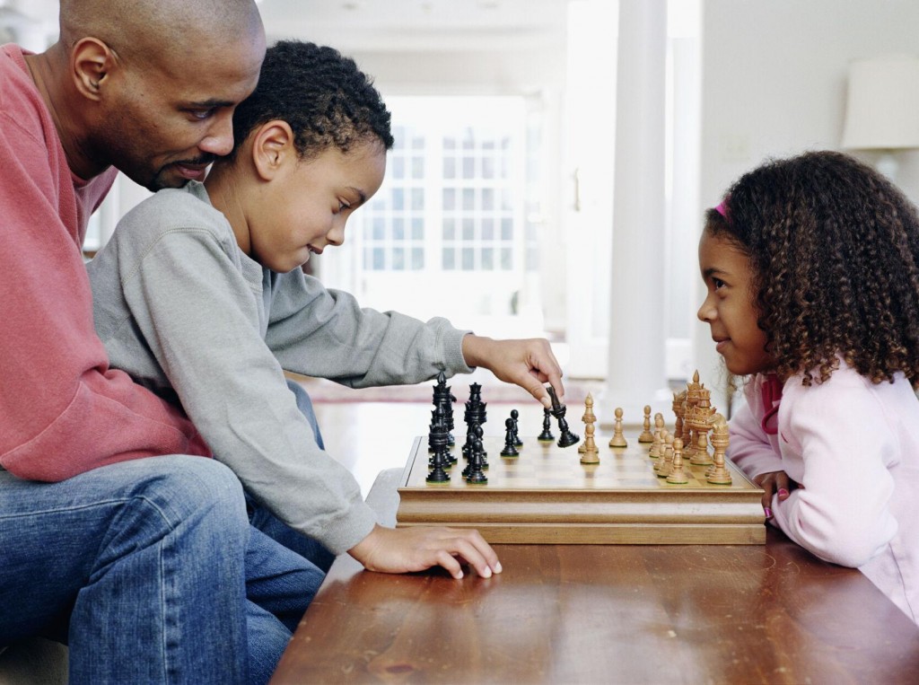 3 Ways Companies Could Offer More Father Friendly Policies That Will Help Women