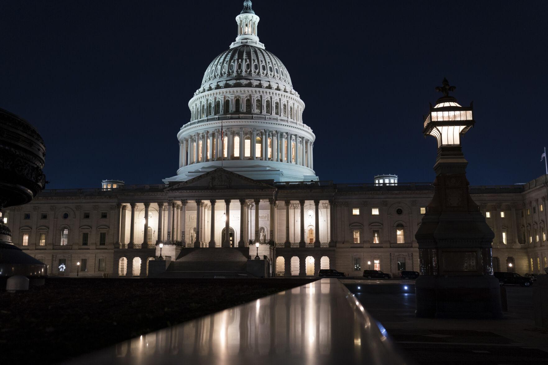 Senate Dems Strike Jobless Aid Deal, Relief Bill Ok In Sight