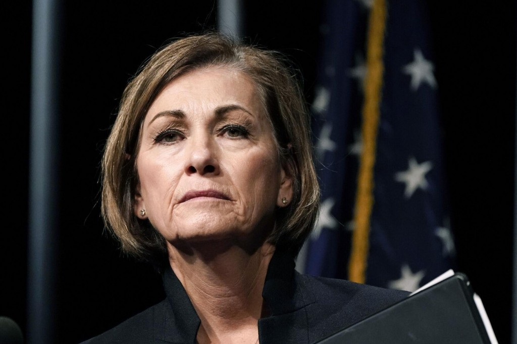 Iowa Governor Signs Gop Forced Voting Changes Bill Into Law