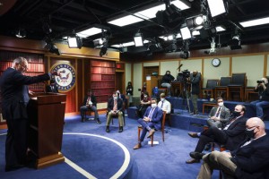 Senate Votes To Extend Small Biz Loan Program For 2 Months