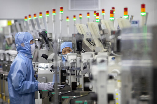 China Cuts Taxes To Spur Semiconductor Development