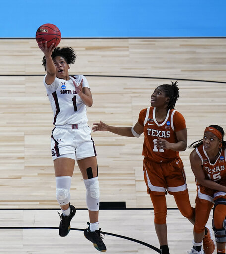 South Carolina Drubs Texas 62 34 To Reach Final Four