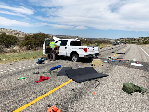 8 Immigrants Killed When Pickup Crashes In Texas Border City