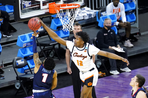 No. 4 Oklahoma State Survives No. 13 Liberty 69 60 In Ncaa