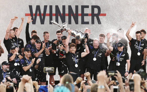 Team Nz Beats Luna Rossa 7 3 To Retain The America’s Cup