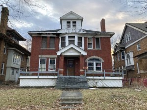 Detroit Mayor: Hgtv’s Curtis Was ‘scammed’ In House Deal