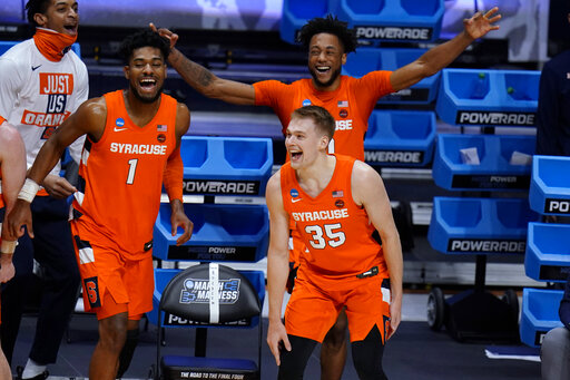 Hey, Buddy: Coach’s Kid Leads Boeheim, Syracuse Vs. Huggins