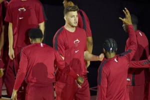 Ap Sources: Heat Sending Leonard To Thunder For Ariza