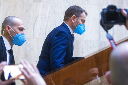 Slovak Premier, Government Resign Over Russian Vaccine Deal