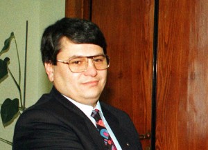 Economist Who Pulled Albania Out Of 1997 Anarchy Dead At 58