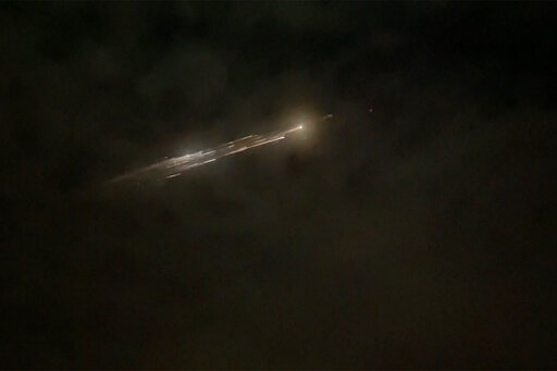 Rocket Debris Lights Up Skies Over The Pacific Northwest