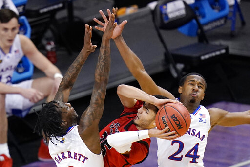 Mccormack Helps No. 3 Seed Ku Survive E Washington, 93 84