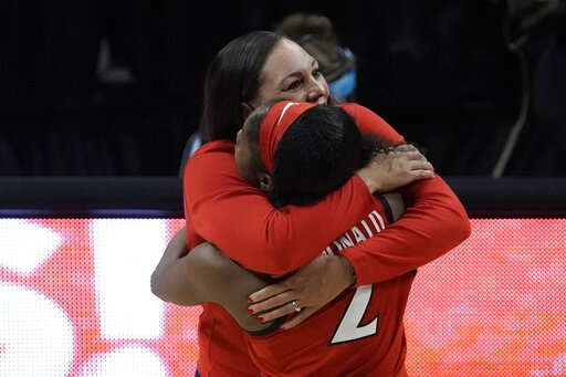 Arizona Reaches Ncaa Title Game With 69 59 Win Over Uconn