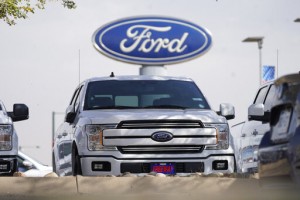Ford Posts Surprise $3.26b 1q Profit; Chip Shortage Looms