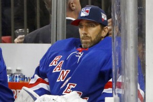 Lundqvist Won’t Play This Season After Heart Inflammation