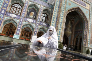 Iran Sets New Record For Virus Infections Amid Holiday Surge