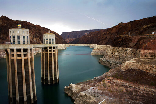 Us West Prepares For Possible 1st Water Shortage Declaration