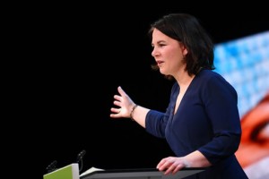 German Contender Wants Tougher Stance On China, Russia