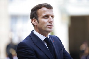 France’s Cafes, Restaurants Terraces To Reopen Next Month