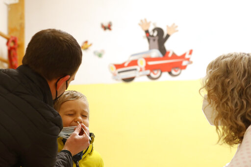 Czechs Start To Ease Lockdown, Youngest Kids Back To Schools