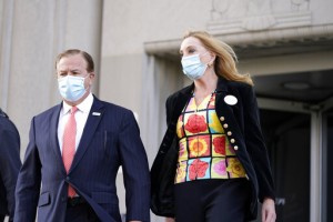 St. Louis Couple Who Confronted Protesters Back In Court