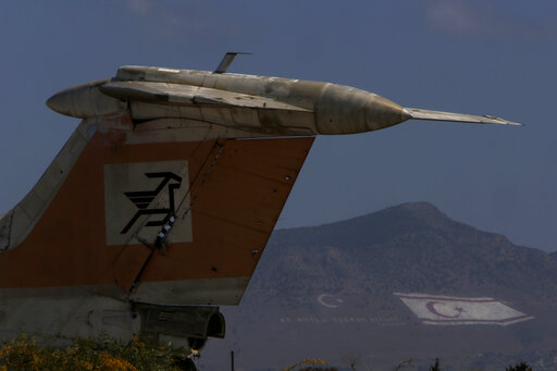 Un Runs Aground In Informal Cyprus Talks, New Round Planned