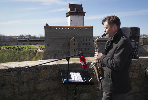 Musicians Blend Jazz Rhythms Across Estonia Russia Border