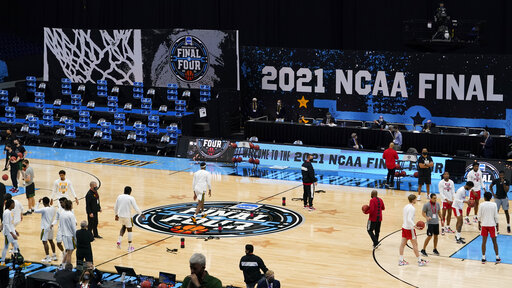 The Latest: 1st Ncaa Semifinal Game Under Way In Indy
