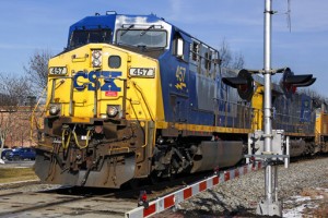 Csx 1q Profit Dips 8% But Railroad Sees Economy Growing