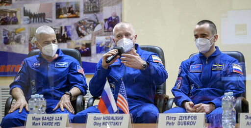 Us Russian Trio Blast Off On Mission To Space Station