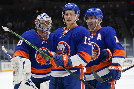 Barzal Has 3 Goals, 2 Assists As Islanders Beat Capitals 8 4