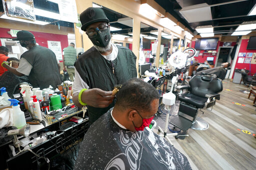 Barbers, Artists Help Defy Vaccine Myths For People Of Color