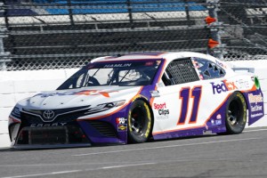 Truex Outlasts Teammate Hamlin To Win Again At Martinsville