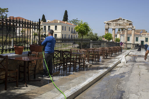 Cafes, Restaurants Reopen In Greece For Outdoor Service