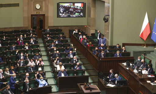 Polish Lawmakers Ok Spending Plan For Eu Recovery Funds