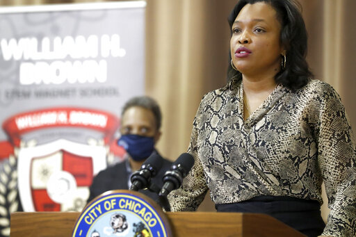 Chicago Schools Chief Plans To Leave Post Later This Year
