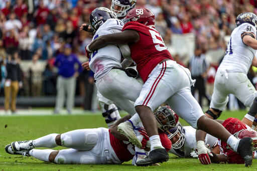 Ap Top 25 Podcast: Does College Football Need The Ncaa?