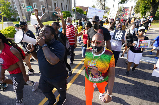 Mourners Gathering Monday For Funeral Of Andrew Brown Jr.