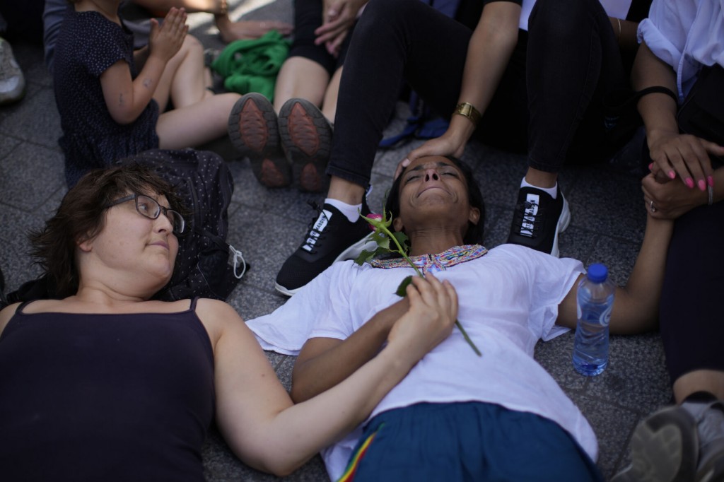 Un Experts Alarmed By Migrants’ Hunger Strike In Brussels