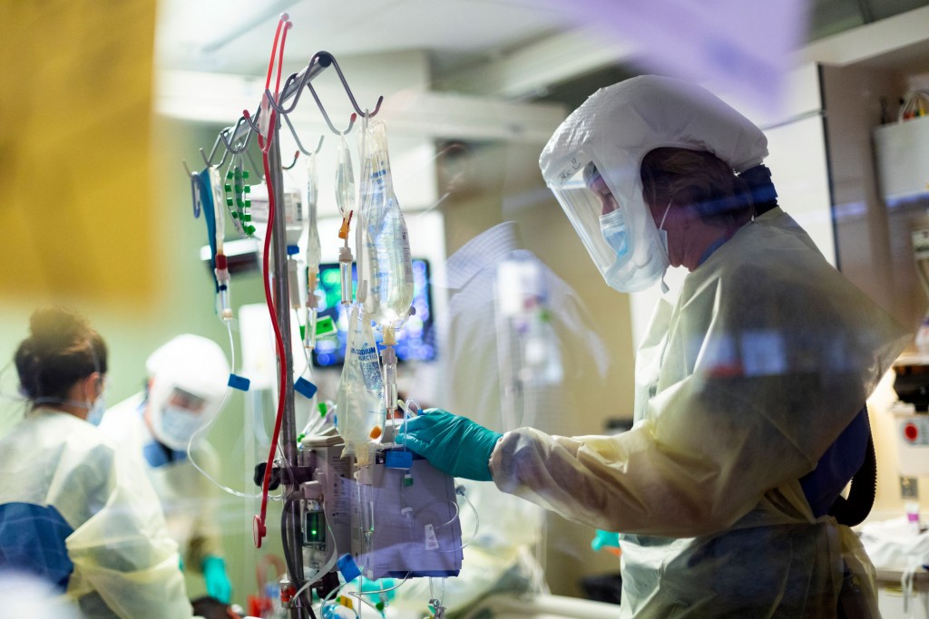 Covid 19 Infections Are Declining In The Us. But Hospitalizations Are Still High In Some Hot Spots