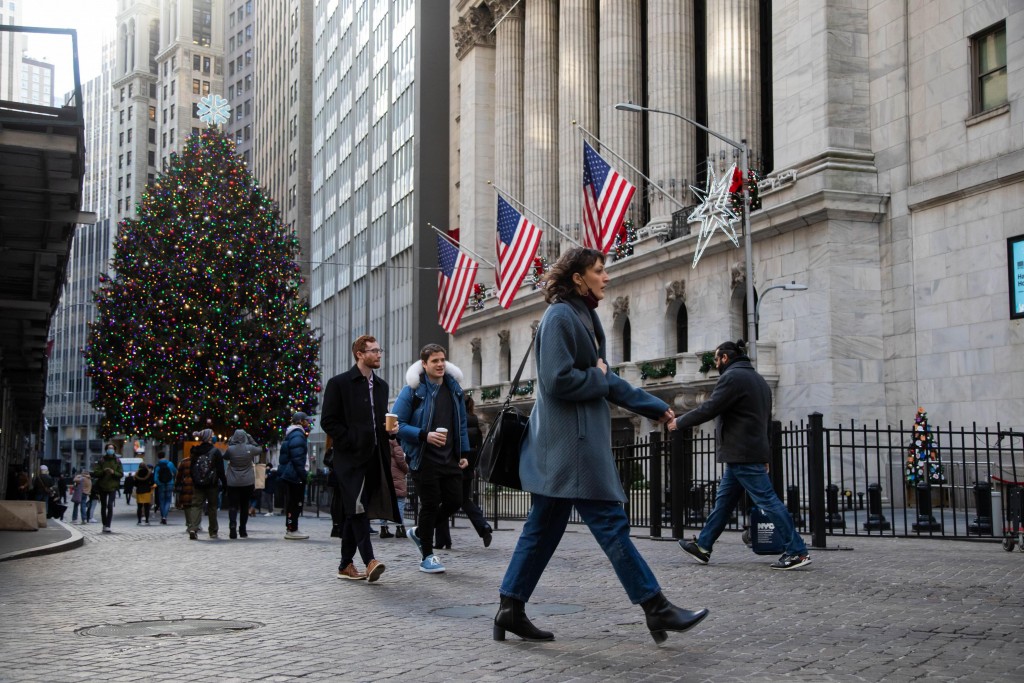 Can The Stock Market’s Momentum Continue Into 2022?
