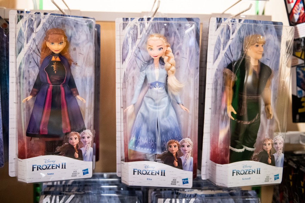 Disney Princess Toys And Frozen Characters Are Coming Back To Mattel