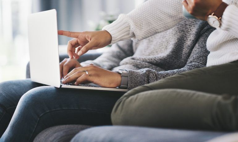 How My Fiance And I Reconciled Our Relationships With Money