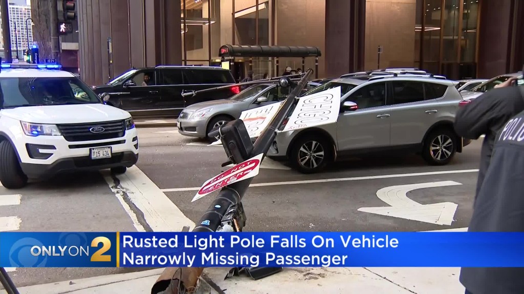 ‘something Needs To Be Done:’ Light Pole Fell On City Employee’s Car Three Years Ago; She’s Alarmed By Continuing Problem