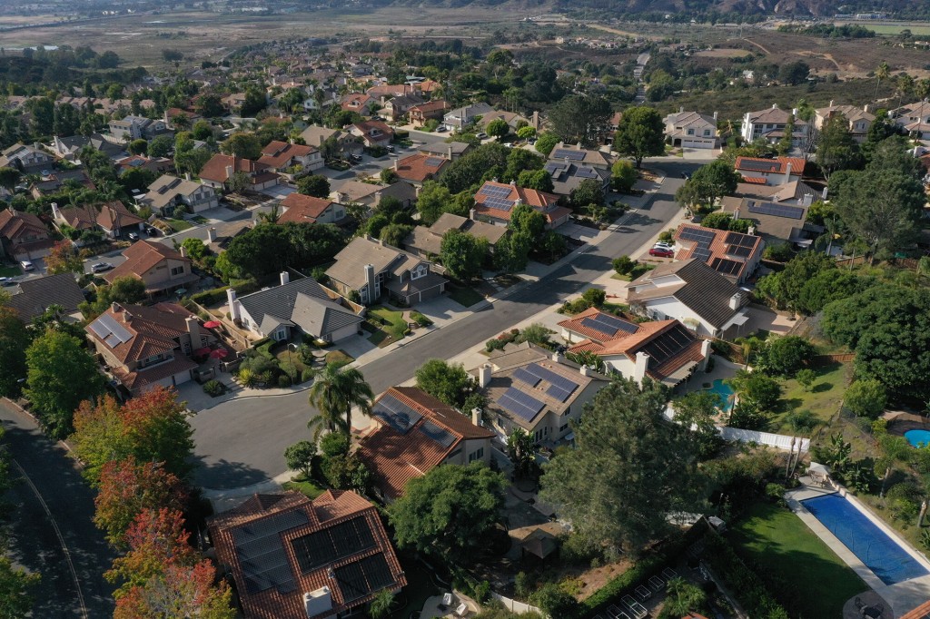 Us Home Prices Are Rising So Fast, Property Taxes Can’t Keep Up