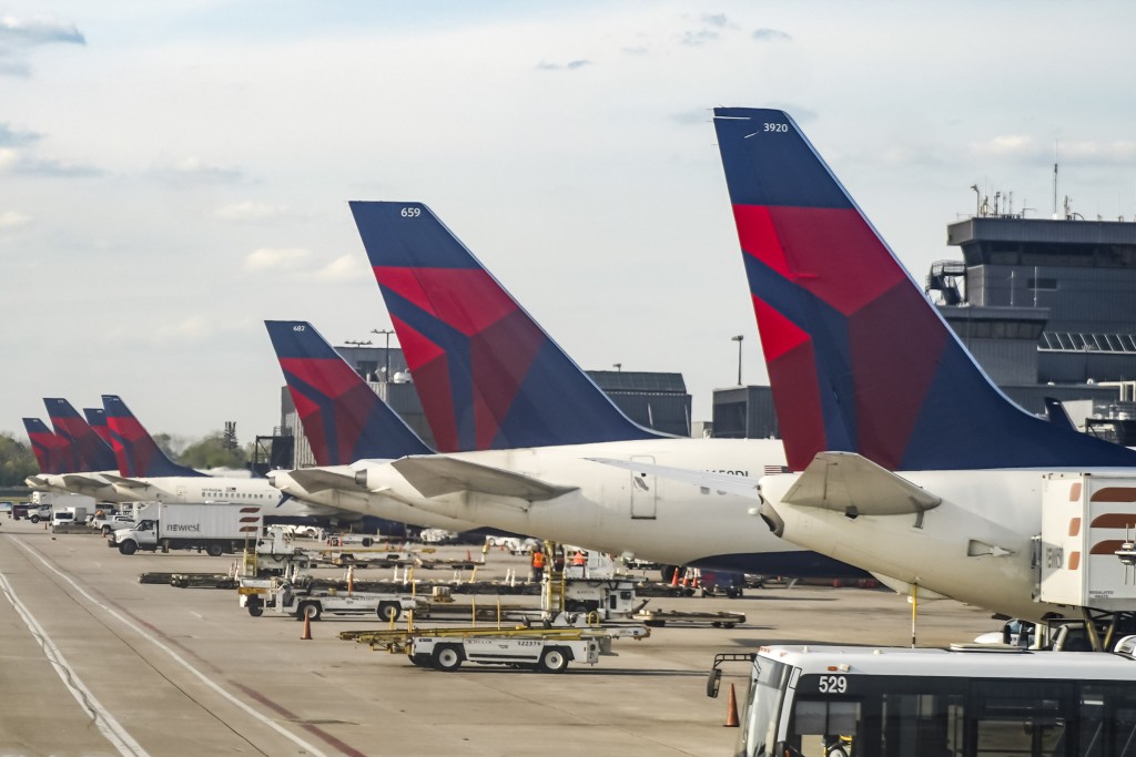 Delta Says Hiking Fares Can Help It Turn A Profit As Fuel Costs Surge