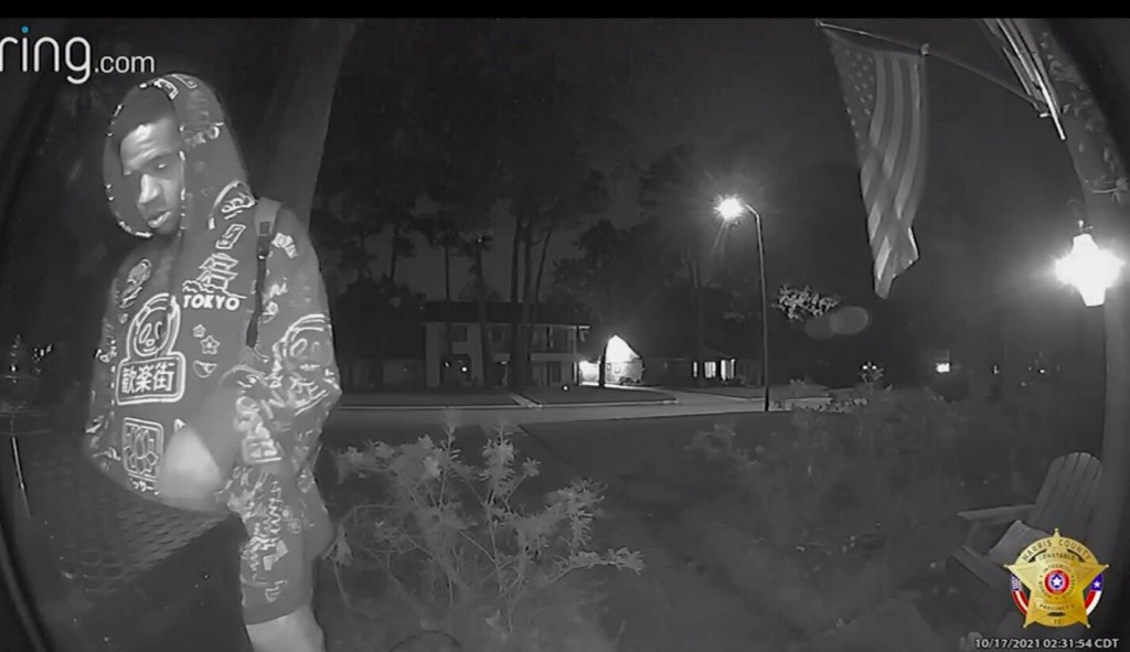 Deputies Searching For ‘midnight Mailbox Bandit’ Caught On Camera Sifting Through Home Mailbox