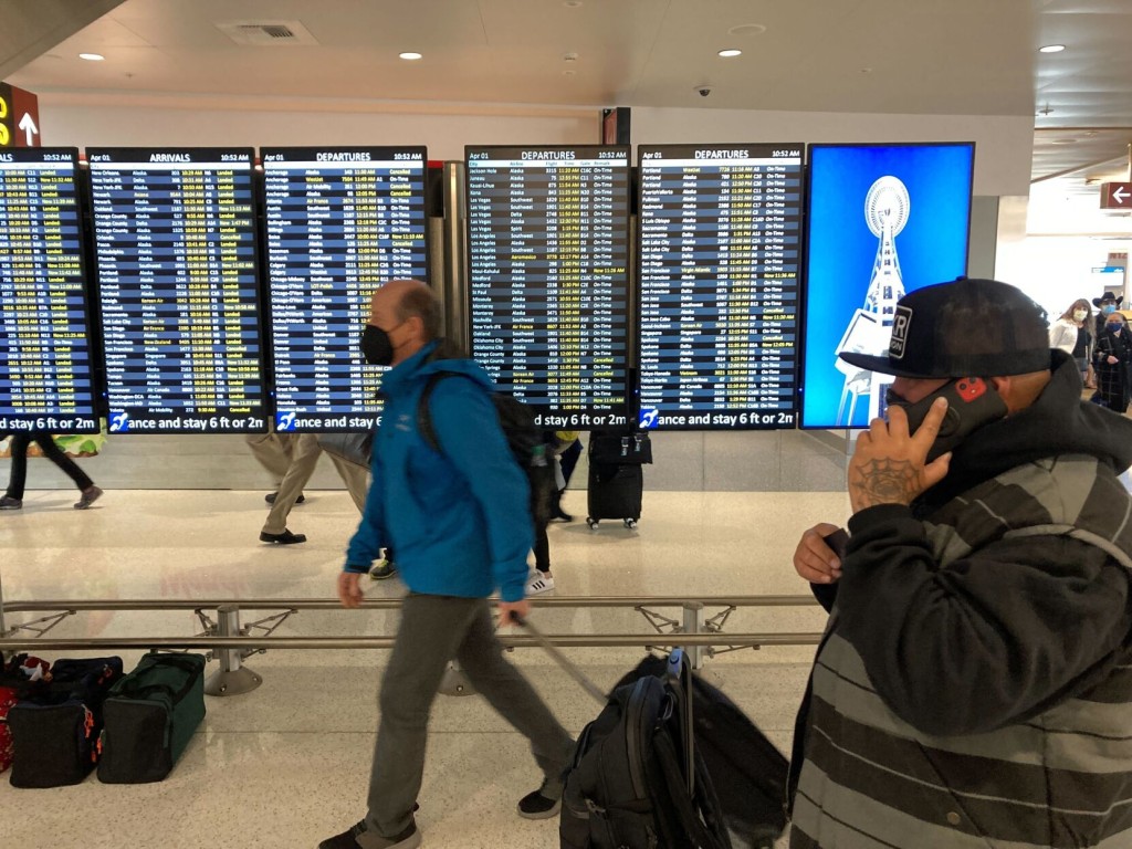 Federal Judge Voids Us Mask Mandate For Planes, Other Travel